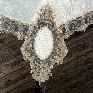 Fransız Güpürlü Salyangoz Kadife Ranırlı Masa Örtüsü